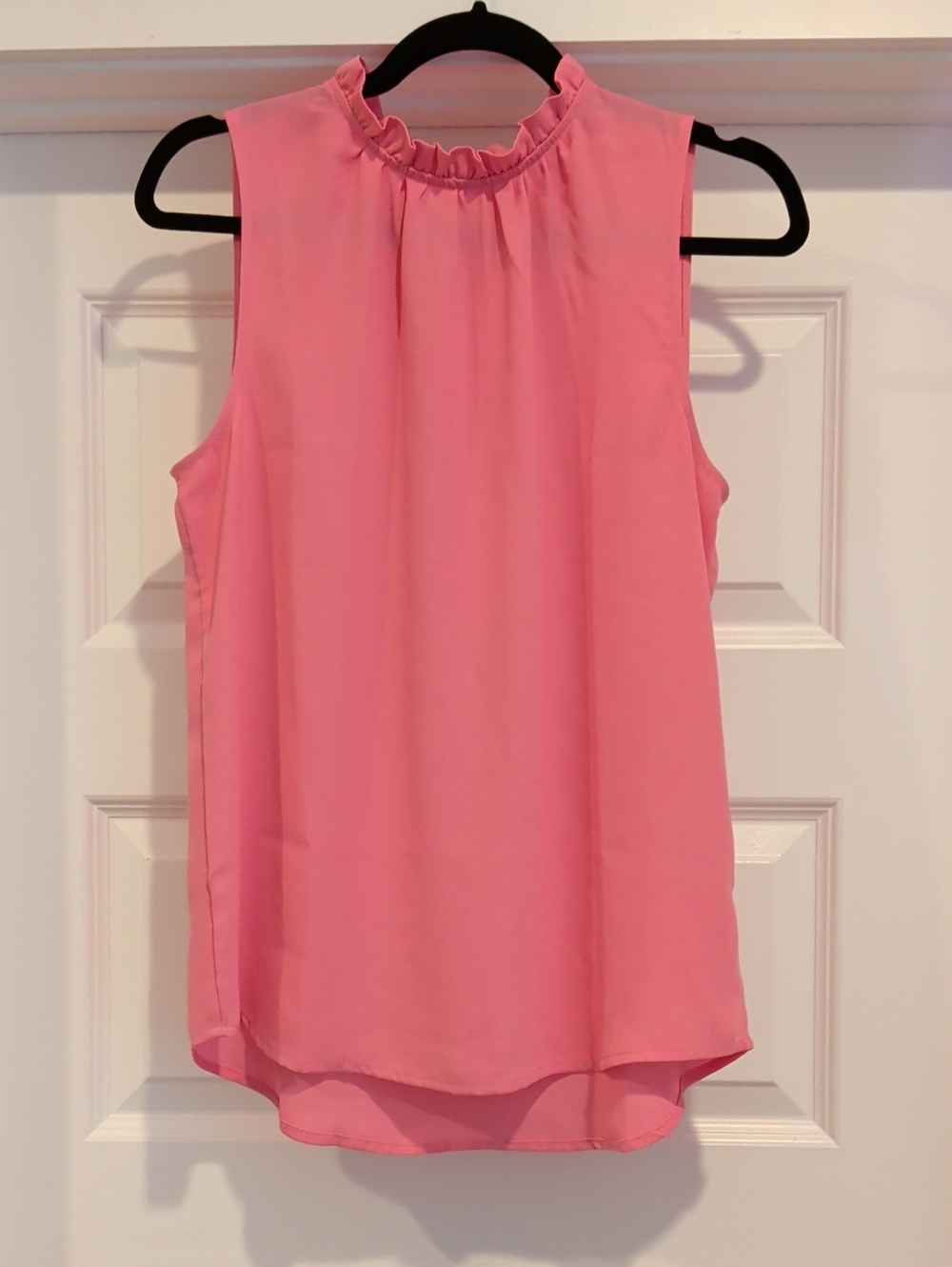 Halogen Pink Sleeveless Ruffle-Neck Camisole